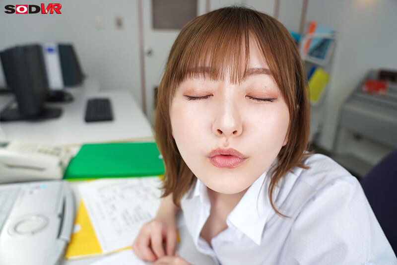 青空ひかりの可愛いキス顔