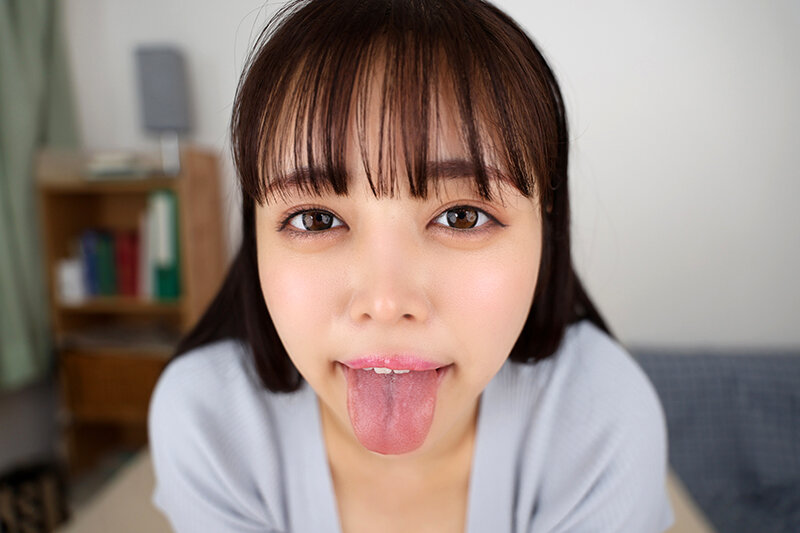 羽月乃蒼のベロチュー