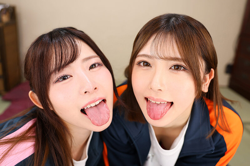 美女２人が舌を絡ませるベロチュー