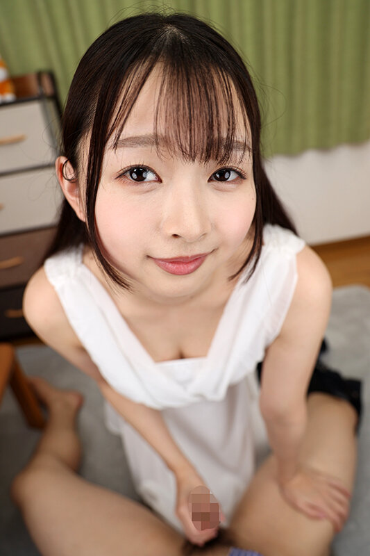 望月つぼみの手コキ
